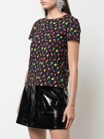 Shop Alice And Olivia Rylyn Stace Print T-shirt In Black