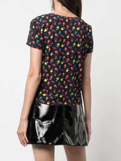 Shop Alice And Olivia Rylyn Stace Print T-shirt In Black