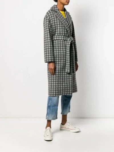 Shop Giada Benincasa Houndstooth Belted Coat In Grey