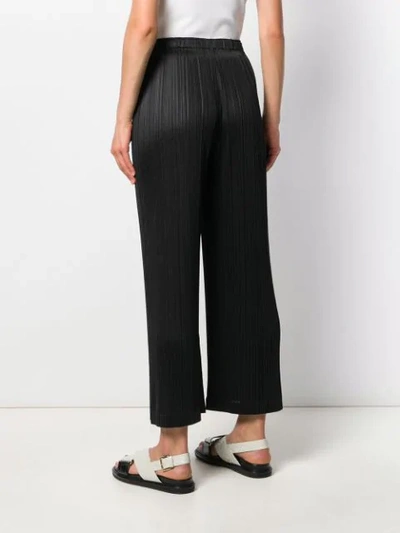 CROPPED PLEATED TROUSERS