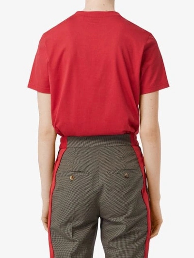 Shop Burberry Logo Print T-shirt In Red