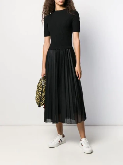 Shop Moncler Kleid Mit Falten In 999 Black
