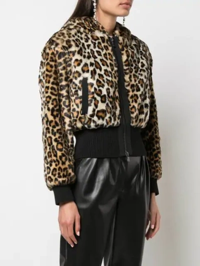 Shop Boutique Moschino Cropped Leopard Print Jacket In 1091