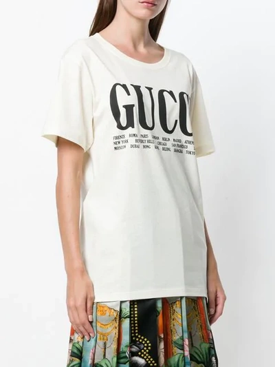 Shop Gucci Cities Print T-shirt In Neutrals
