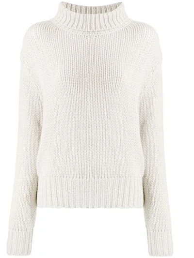 Shop Aragona Chunky Knit Jumper In White