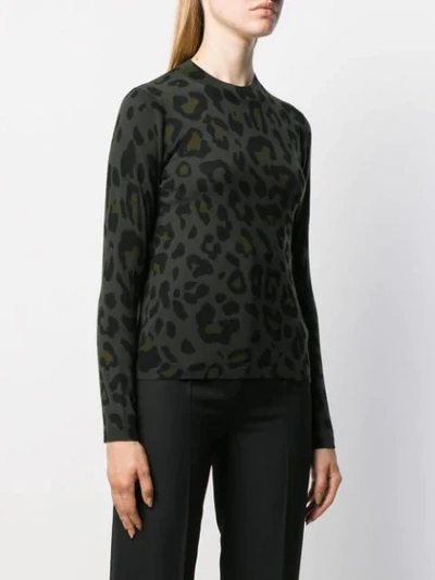 Shop Allude Pullover Mit Leopardenmuster In Green