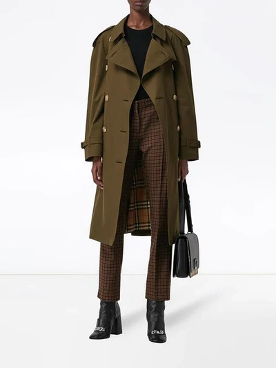 Shop Burberry The Westminster Heritage Trench Coat In Green