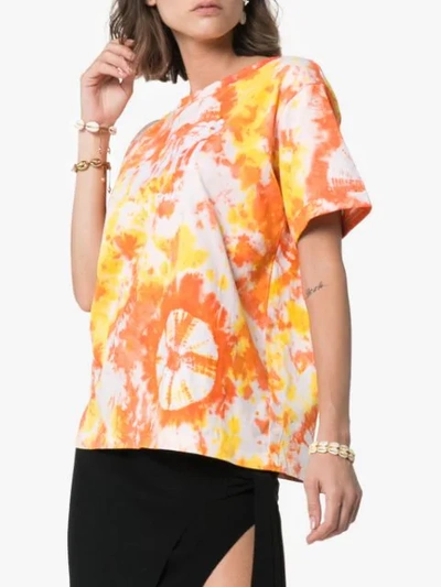 ALL THINGS MOCHI LOGO EMBROIDERED TIE DYE COTTON T-SHIRT - 橘色