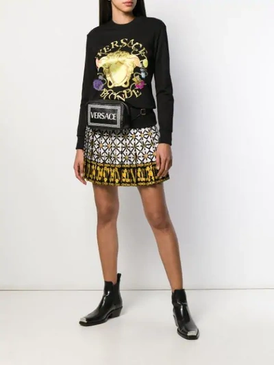 VERSACE MEDUSA MOTIF GRAPHIC PRINT SWEATSHIRT - 黑色