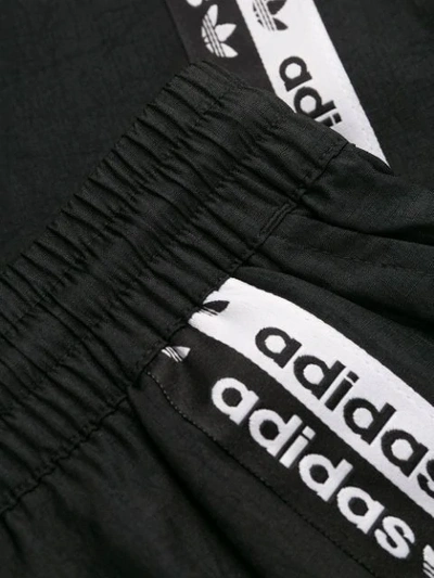 Shop Adidas Originals Jogginghose Mit Logo In Black