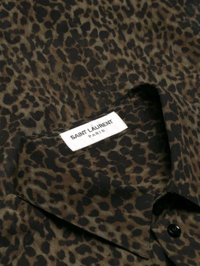 Shop Saint Laurent Seidenhemd Mit Leoparden-print In Brown