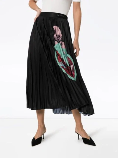 Shop Valentino X Undercover Vlogo Lovers Print Pleated Midi Skirt In Black