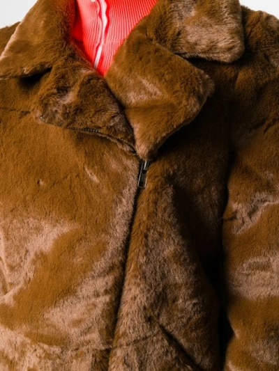 Shop Apparis Mantel Aus Faux Fur In Brown