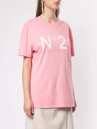 Shop N°21 Logo Print T-shirt In Pink