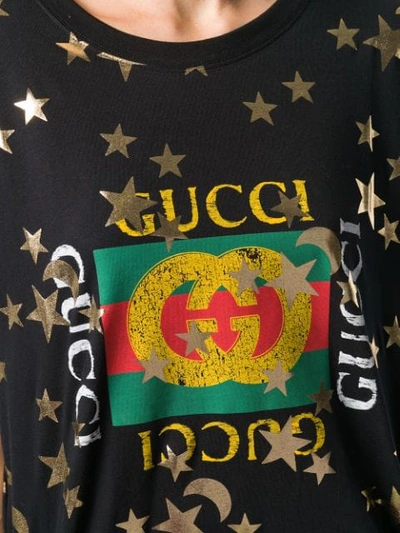 Shop Gucci Stars Printed T-shirt In Black