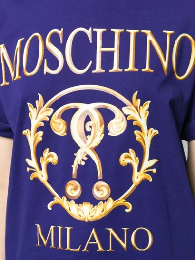 Shop Moschino Roman Logo Print T-shirt In Blue