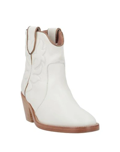 Shop Twinset Woman Ankle Boots Ivory Size 7 Soft Leather In White