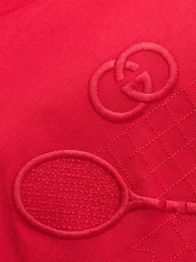 GUCCI T-SHIRT WITH GUCCI TENNIS EMBROIDERY - 红色