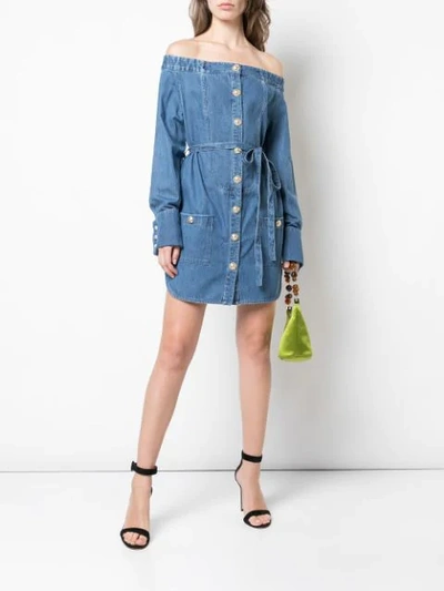 BALMAIN OFF SHOULDER DENIM DRESS - 蓝色