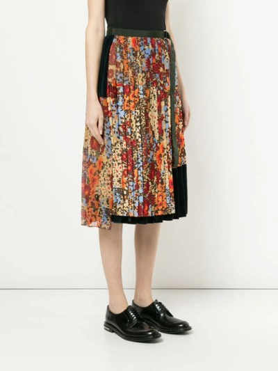 Shop Sacai Printed Pleated Skirt - Multicolour