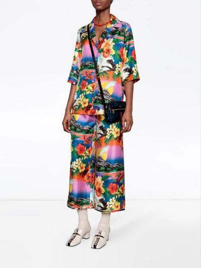 Shop Gucci Hawaiian Print Silk Pajama Pants - Multicolour
