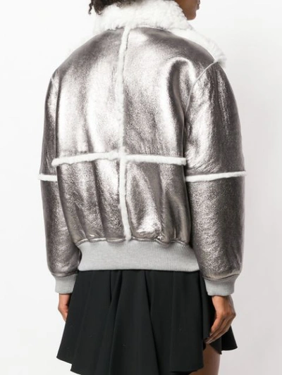 SEE BY CHLOÉ SHEARLING PATCH BOMBER JACKET - 金属色