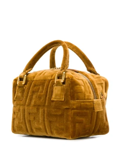 Shop Fendi Kleine Reisetasche In Brown