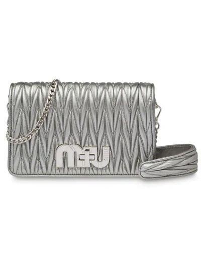 Shop Miu Miu Délice Miu Logo Bag - Metallic