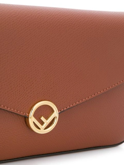 FENDI ENVELOPE SHOULDER BAG - 棕色