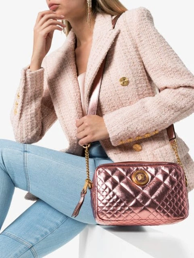 Shop Versace 'icon' Schultertasche In Pink