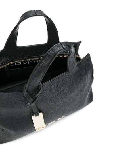Shop Calvin Klein Strukturierte Handtasche In Black