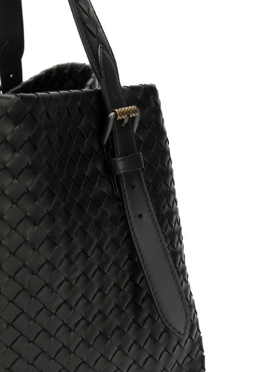 BOTTEGA VENETA 大号INTRECCIATO编织托特包 - 黑色