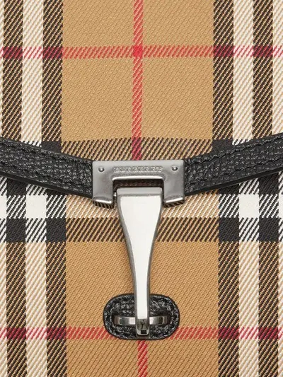 BURBERRY SMALL VINTAGE CHECK AND LEATHER CROSSBODY BAG - 大地色