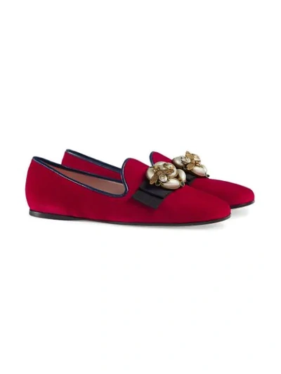 Shop Gucci Velvet Ballet Flat With Bee In Red