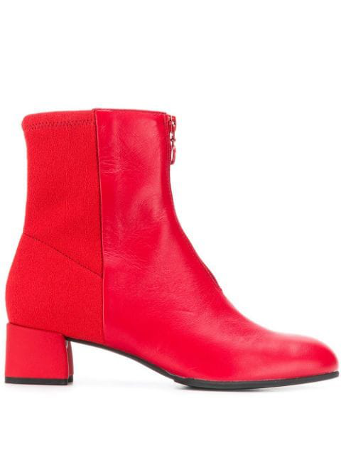 camper red boots