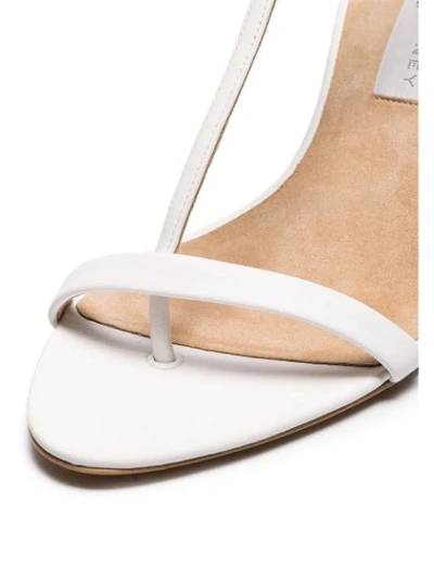 Shop Stella Mccartney Sandalen In Lederoptik In White