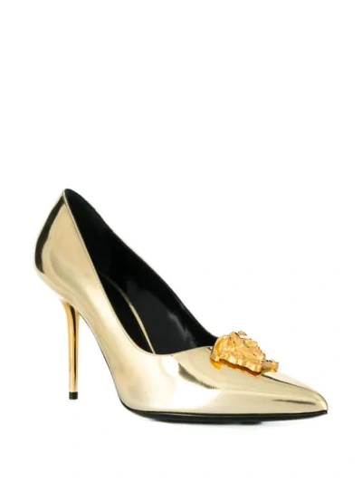 Shop Versace 'medusa Palazzo Tribute' Pumps In D91oh Gold