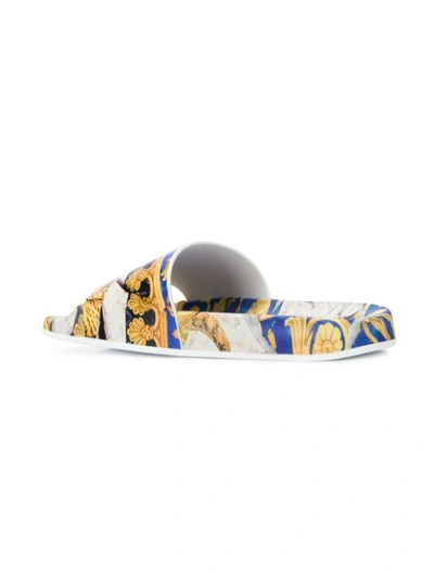 Shop Versace Baroque Print Slides - White