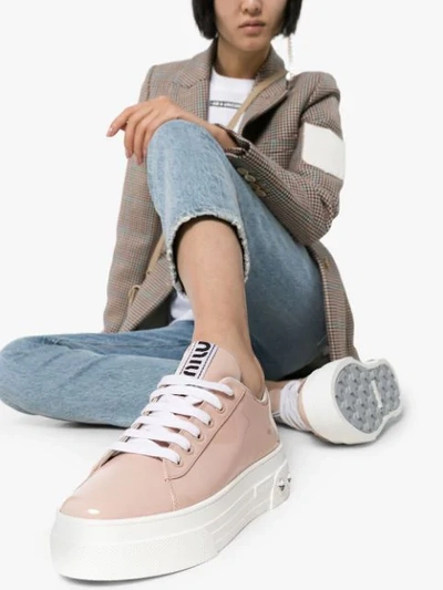 Shop Miu Miu Sneakers Mit Schmucksteinen In  Neutrals