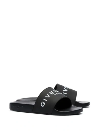 GIVENCHY BLACK AND WHITE LOGO RUBBER SLIDES - 黑色