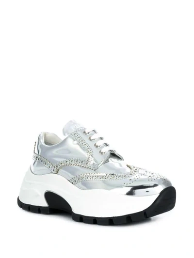 Shop Prada Sneakers Mit Breiter Sohle In Grey