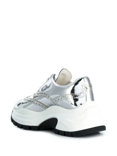 Shop Prada Sneakers Mit Breiter Sohle In Grey