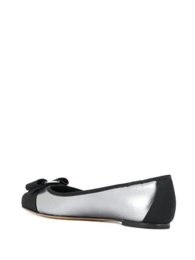 SALVATORE FERRAGAMO VARINA BALLERINA FLATS - 黑色