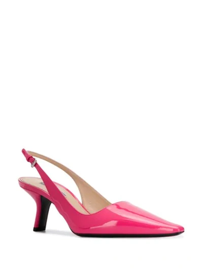 Shop Prada Slingback-pumps Aus Lackleder In F0029 Pink