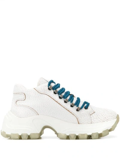 MIU MIU CRACKED EFFECT SNEAKERS - 白色