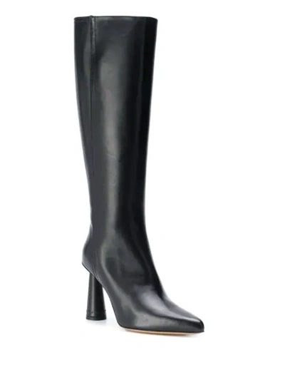 Shop Jacquemus Kniehohe Stiefel In Black