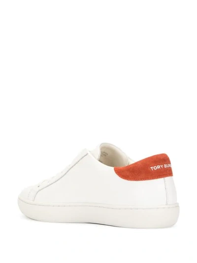 Shop Tory Burch Sneakers Mit T-logo In White