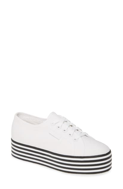 2790 stripe platform sneaker