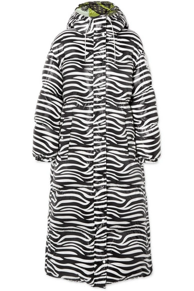 Shop Moncler Genius 0 Richard Quinn Tippi Oversized Zebra-print Quilted Shell Down Coat In Black