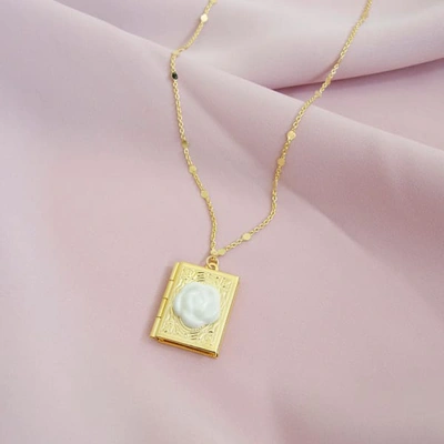 Poporcelain Porcelain Camellia Book Locket Necklace